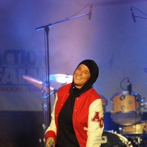 Diam's sur scène lors du concert "Un Dimanche Pour Haïti" au Bataclan à Paris, en France, le 24 janvier 2010. Photo de Nicolas Briquet/Abaca