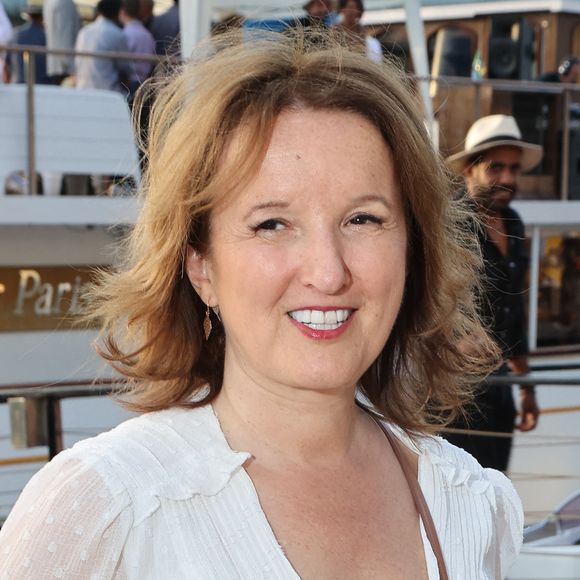Anne Roumanoff participe à la soirée pétanque gastronomique au Paris Yacht Marina le 21 juin 2022 à Paris, France. Photo de Nasser Berzane/Abaca
