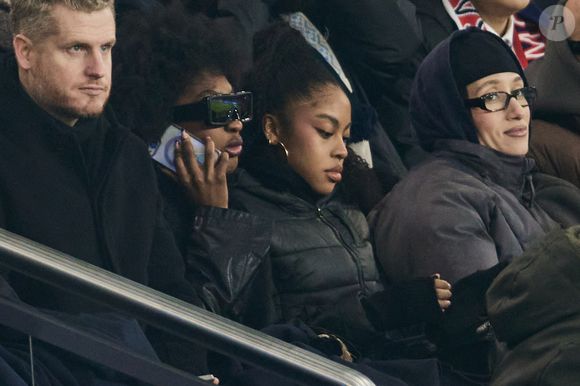 Ebony (Star Academy 2024) - Célébrités dans les tribunes du match de Ligue 1 McDonald's opposant le Paris Saint-Germain (PSG) à L’AS Monaco (4-1) au Parc des Princes à Paris le 7 février 2024. © Cyril Moreau/Bestimage