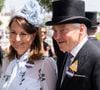 Pour convaincre les parents de sa douce et les autres membres de la famille,
Michael Middleton, Carole Middleton - La famille royale d'Angleterre aux courses hippiques "Royal Ascot 2024" à Ascot. Le 19 juin 2024 GOFF INF / BESTIMAGE