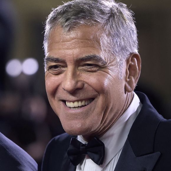 George Clooney assiste au tapis rouge "Jay Kelly" lors de la 82e Mostra de Venise le 28 août 2025 à Venise, Italie. DPA/ABACA