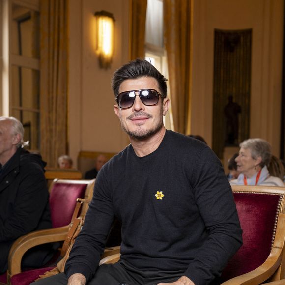 Vincent Niclo lors du lancement de la 21ème édition de la campagne Une Jonquille Contre le Cancer à Paris, le 11 mars 2025.

© Pierre Perusseau / Bestimage