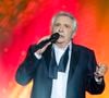 "Qu'il ait choisi la douceur de notre commune est une bonne nouvelle", s'est réjoui le maire de Bormes-les-Mimosas, François Arizi. 

Exclusif - Michel Sardou en concert à la Seine Musicale, jusqu'au 7 janvier 2018 et les 14 et 15 mars, pour sa dernière tournée "La dernière danse" à Boulogne-Billancourt. Le 26 décembre 2017.© Pierre Perusseau / Bestimage