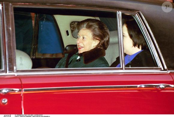 La princesse Margaret en voiture à Londres.
Crédit : ALPHA AGENCY / BESTIMAGE