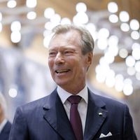 Abdication d'un monarque européen : des personnalités absentes pour une journée qui va marquer l'histoire