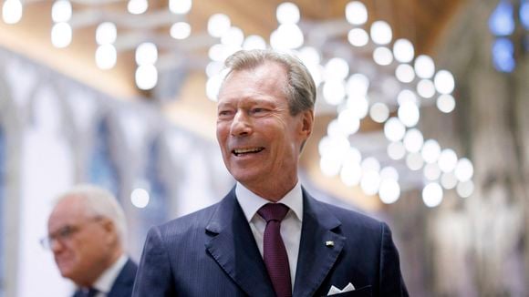 Abdication d'un monarque européen : des personnalités absentes pour une journée qui va marquer l'histoire