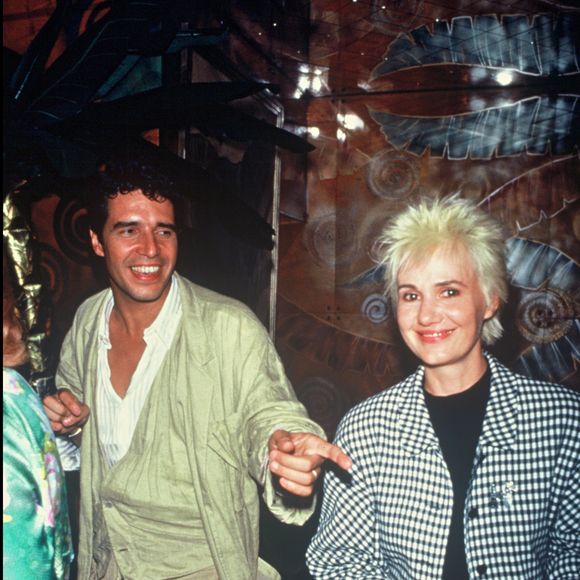 Archives - Julien Clerc et Miou-Miou - Générale de la pièce de théâtre 'Excès contraires" en 1987. Photo par BERTRAND RINDOFF PETROFF / BESTIMAGE