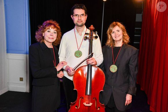 Adrien Frasse-Sombet, Grâce de Capitani, Annabelle Milot lors de la soirée de clôture du 9ème Festiv'Allais le 20 octobre 2025, à Paris, France. Photo by ShootPix/ABACAPRESS.COM