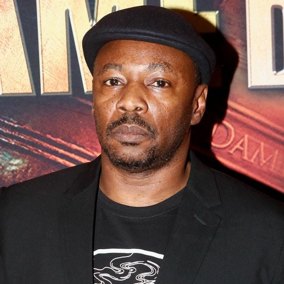 Mc Solaar divorcé de Chloé

MC Solaar (Claude M'Barali) - Personnalités à la représentation de la comédie musicale "Notre Dame de Paris" à l'occasion des 25 ans, au Palais des Congrès à Paris. 
© Christophe Clovis / Bestimage