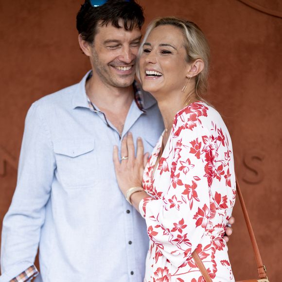 Elodie Gossuin et son mari Bertrand Lacherie au village lors des internationaux de France à Roland Garros le 12 juin 2021.

© JB Autissier / Panoramic / Bestimage