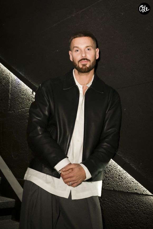 Exclusif - Matt Pokora en backstage de l’enregistrement de l'émission "La fête de la chanson française - 20 ans d'émotions" présentée par L.Thilleman et A.Manoukian, et diffusée le 17 avril sur France 3 à Paris, France, le 9 décembre 2025. © Jack Tribeca/Bestimage