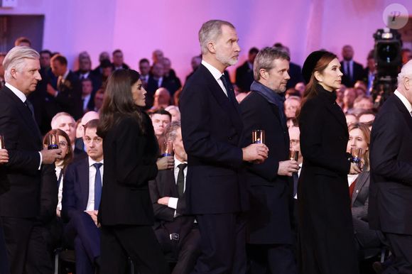 Les chefs d'État et les membres des familles royales assistent à la cérémonie de commémoration du 80ème anniversaire de la libération d'Auschwitz au Mémorial et musée d'Auschwitz-Birkenau le 27 janvier 2025. © LALO YASKY / BESTIMAGE