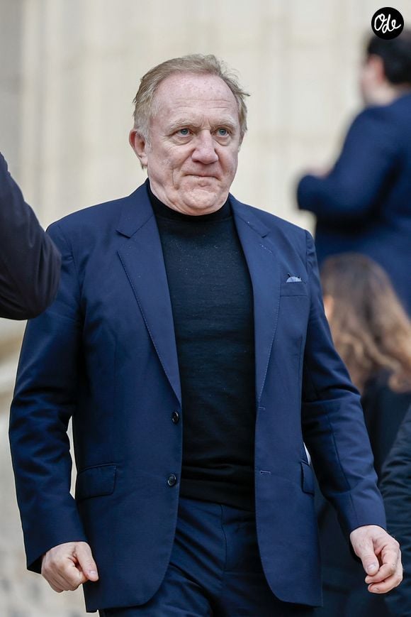 François-Henri Pinault - Sorties de la cérémonie religieuse en hommage à Rolland Courbis en l’église de la Madeleine à Paris, France, le 14 janvier 2026. © Jacovides-Moreau/Bestimage