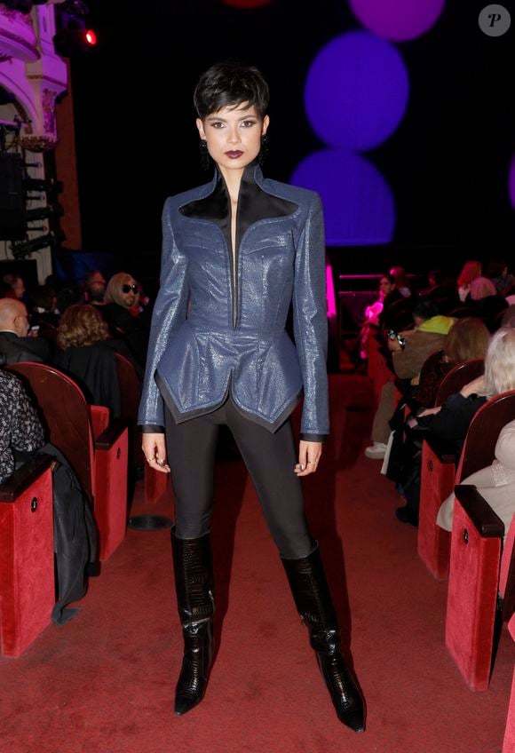 Eve Gilles au défilé Julien Fournié "Collection Haute Couture Printemps/Eté 2025" lors de la Fashion Week de Paris (PFW), le 28 janvier 2025

© Christophe Aubert via Bestimage