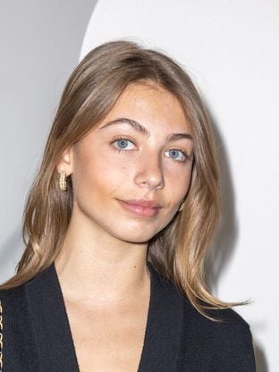 Loin de la France, Stella Belmondo intègre l'une des plus grandes universités