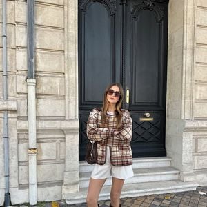 Lola Courbet à Bordeaux à l'automne 2025.

Compte instagram de Lola Courbet