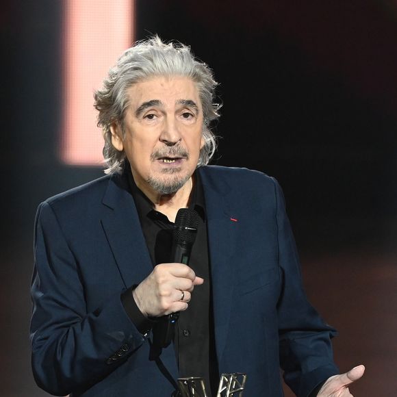 Serge Lama (Victoire d'honneur) lors de la 38ème cérémonie des Victoires de la musique à la Seine musicale de Boulogne-Billancourt, France, le 10 février 2023. © Coadic Guirec/Bestimage