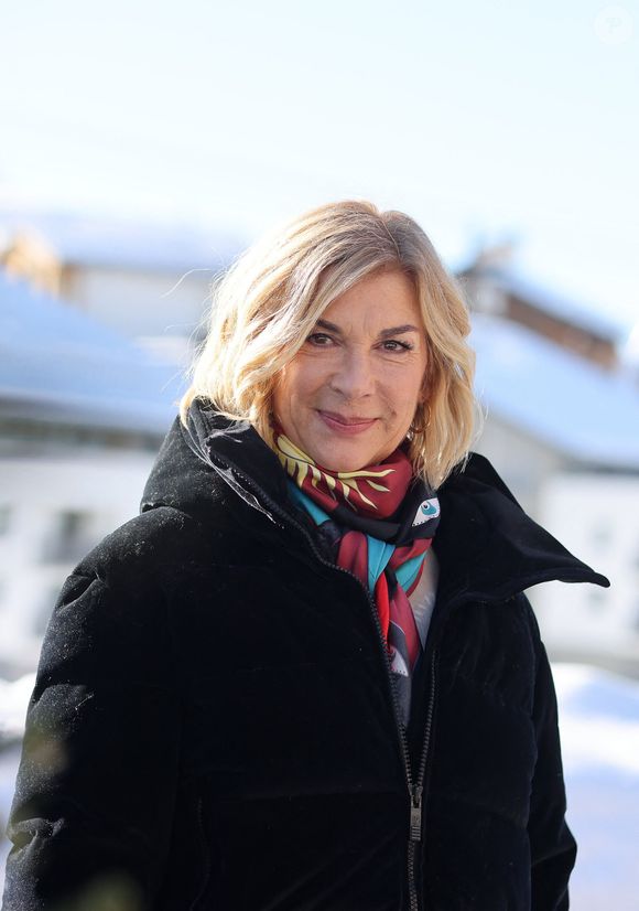 Michèle Laroque au photocall du film "Jours Meilleurs" lors de la 28ème édition du Festival international du film de comédie de l'Alpe d'Huez, le 17 janvier 2025.
© Dominique Jacovides/Bestimage