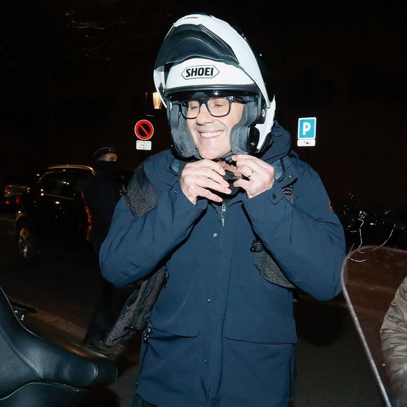 Exclusif - Julien Courbet - Arrivées pour la dernière émission de TPMP sur C8 à Canal Factory à Boulogne-Billancourt, le 27 février 2025. © Christophe Clovis / Bestimage