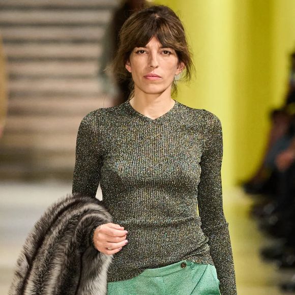 Lou Doillon défile lors du défilé Miu Miu Womenswear Automne/Hiver 2025-2026 dans le cadre de la semaine de la mode à Paris le 11 mars à Paris, France. Photo par Splash News/ABACAPRESS.COM