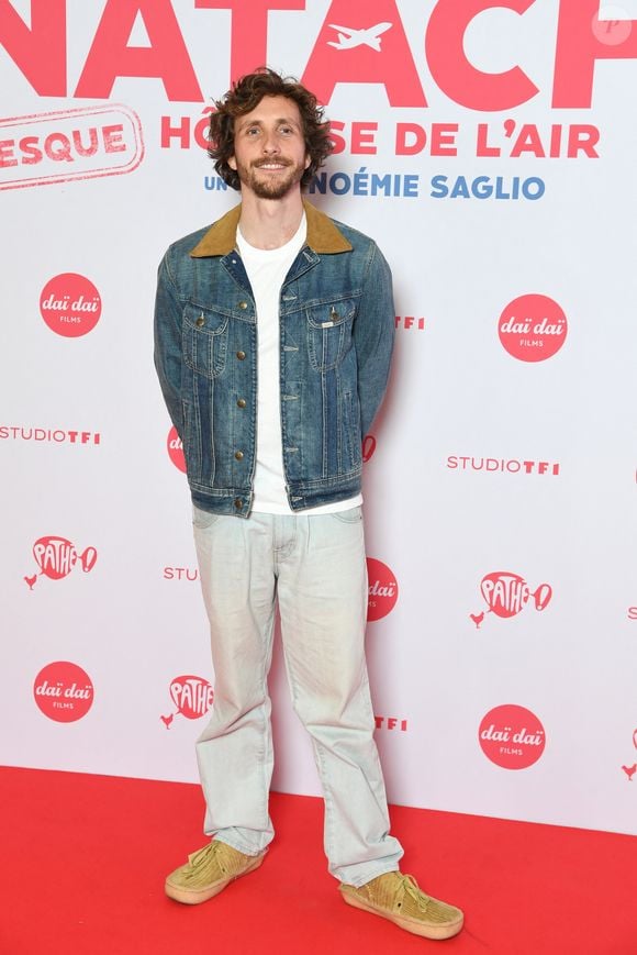 Baptiste Lecaplain - Avant-première du film "Natacha, presque hôtesse de l'air" au cinéma Pathé Palace à Paris le 24 mars 2025. Photo par Lionel Urman/Bestimage