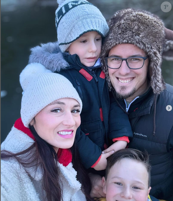 La fin de la saison 8 n'a donc jamais été à l'antenne

La famille Mentzer de "Familles nombreuses"