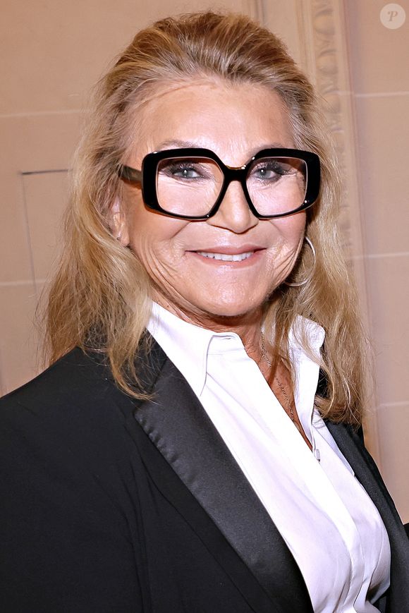 Sheila - Soirée de gala pour la Fondation de la Recherche en Physiologie, "Les Stéthos d'Or" au Four Seasons Hôtel George V à Paris le 24 mars 2025. © Cédric Perrin/Bestimage
