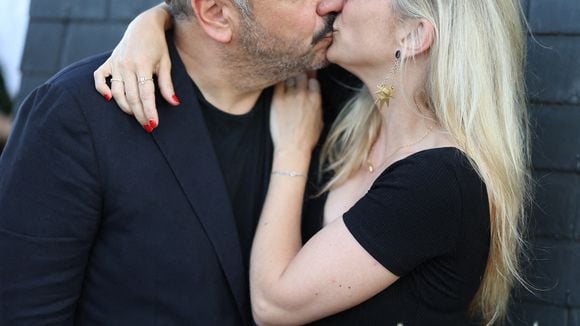 François-Xavier Demaison : Son mariage enchanteur avec Anaïs dans un château Art nouveau de la côte catalane