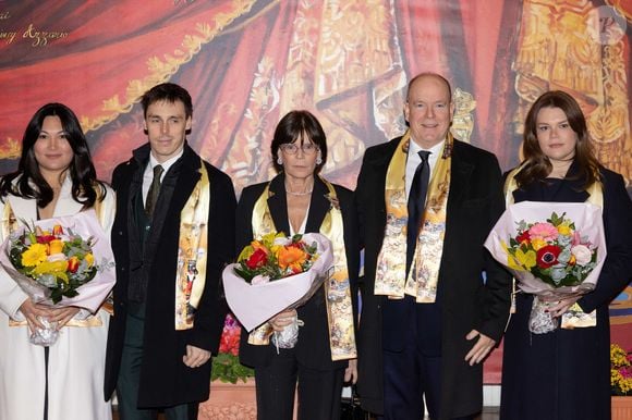 Louis et Marie Ducruet, la princesse Stéphanie de Monaco, le prince Albert II de Monaco, Camille Gottlieb - Soirée de clôture du 47ème Festival International du Cirque de Monte-Carlo sous le chapiteau de Fontvieille à Monaco, le 21 janvier 2025. © Olivier Huitel / Pool Monaco / Bestimage