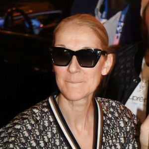 On peut y voir le début de la prestation de Céline Dion lors des JO de Paris sur L'Hymne à l'amour, d'Edith Piaf
 
Céline Dion à Paris pour la cérémonie d'ouverture des Jeux olympiques de Paris 2024.