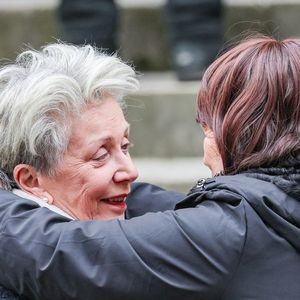 Françoise Laborde, la soeur de la défunte - Arrivées aux obsèques de C.Laborde en l’église Saint-Roch à Paris, le 6 février 2025. Décédée le 28 janvier 2025 à l'âge de 73 ans, l'ancienne présentatrice météo de TF1 (1988 - 2017) était atteinte de la maladie neurodégénérative à corps de Lewy. 
© Jacovides - Moreau / Bestimage