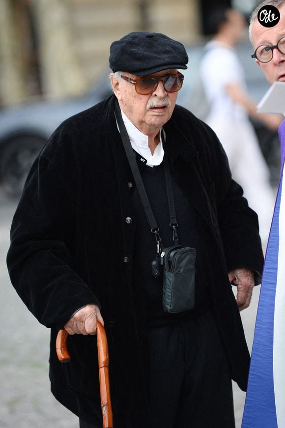 Jean Becker - Arrivées aux obsèques de Jean-Paul Rappeneau en l'église Saint-Sulpice à Paris le 10 septembre 2026 ©Agence/Bestimage