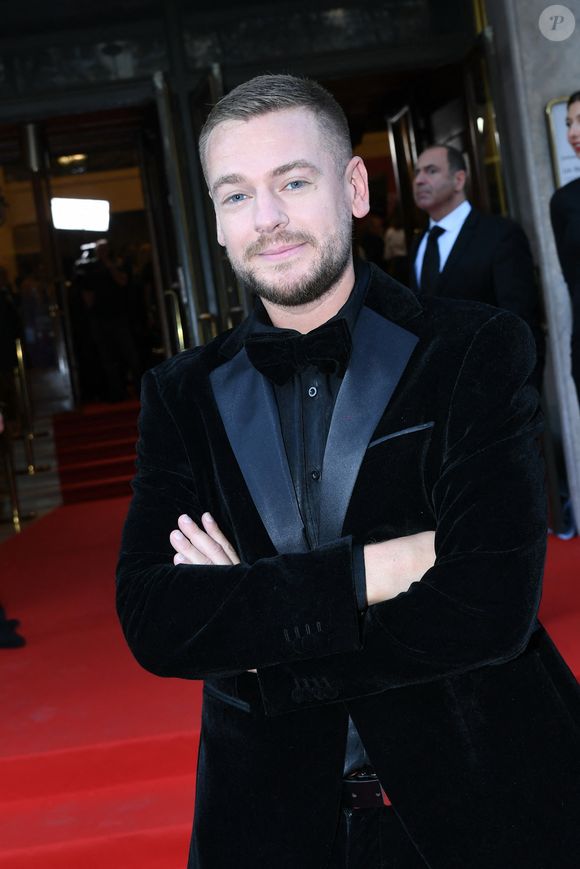 Jeremstar arrivant au "Concerto pour la Paix" organisé par Omar Harfouch au Théâtre des Champs Élysées à Paris, France, le 18 Septembre 2024.

© Rachid Bellak / Bestimage