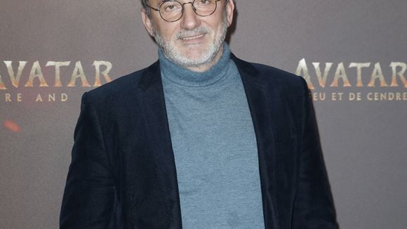 “Bien sûr, je me suis excusé auprès de mon fils” : Frédéric Lopez se livre sans filtre sur son rôle de père