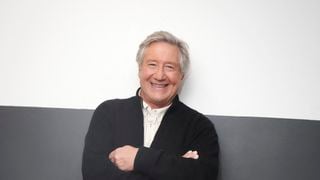 "Je n’ai jamais passé un coup de fil pour l’aider" : Patrick Sabatier fier de son fils, qui travaille à la Star Academy