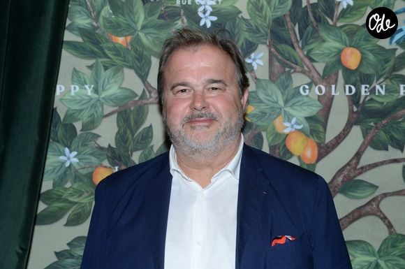 Le salon est son espace préféré pour recevoir et se détendre.

Exclusif - Pierre Hermé - Inauguration de l'hôtel "La Fantaisie" à Paris le 21 septembre 2023. © Rachid Bellak/Bestimage