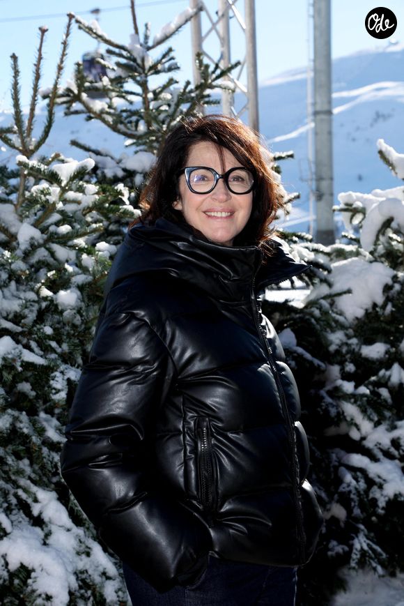 Zabou Breitman au 27ème Festival International du Film de Comédie de l'Alpe d'Huez, le 20 janvier 2024. 

© Dominique Jacovides/Bestimage
