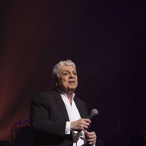 Concert d’Enrico Macias pour sa tournée La Fête Continue ! dans la salle de spectacle Le Dôme de Paris - Palais des Sports à Paris, France, le 15 mars 2025. © Jack Tribeca/Bestimage