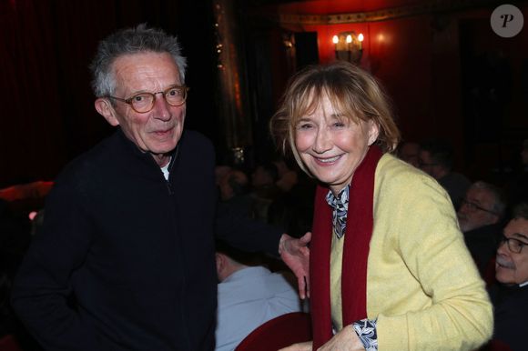 Il s'agit de Patrice Leconte, le réalisation des "Bronzés" et du "Père Noël est une ordure".

Patrice Leconte et Marie-Anne Chazel - Première représentation du show " Régis Laspalès Parle enfin " au Théâtre des Nouveautés à Paris, France, le 26 Février 2026.

© Bertrand Rindoff / Bestimage