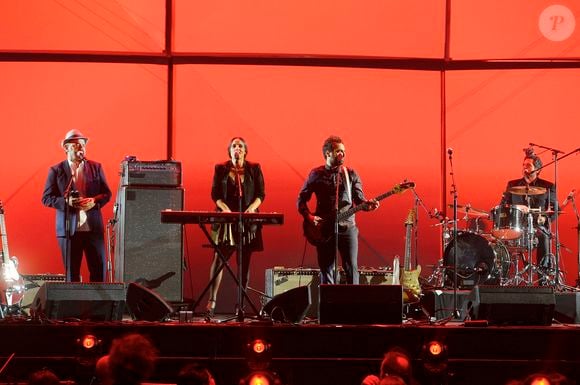 Louis, Anna, Joseph et Matthieu Chedid - Cérémonie des 31 èmes Victoires de la Musique au Zénith de Paris le 12 février 2016
© Guirec Coadic / Bestimage