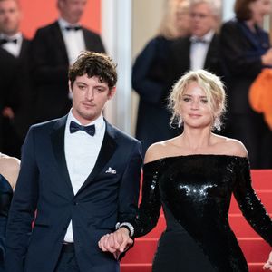 Niels Schneider et sa compagne Virginie Efira - Descente des marches du film "Sibyl" lors du 72ème Festival International du Film de Cannes. Le 24 mai 2019
© Borde / Bestimage