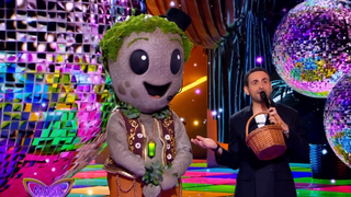 Mask Singer 2026 :  La compétition s'arrête ici pour le Caillou, un artiste qui a obtenu plus d'une dizaine de disques d'or et de platine