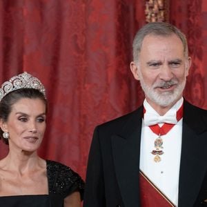 Le roi Felipe VI et la reine Letizia d'Espagne, accueillent Frank-Walter Steinmeier (Président fédéral de l'Allemagne) et sa femme Elke Budenbender pour un dîner de gala en leur honneur au palais royal à Madrid. Photo par LALO YASKY / BESTIMAGE