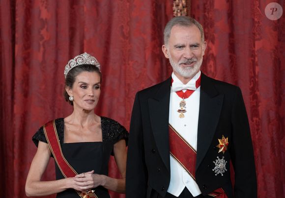 Le roi Felipe VI et la reine Letizia d'Espagne, accueillent Frank-Walter Steinmeier (Président fédéral de l'Allemagne) et sa femme Elke Budenbender pour un dîner de gala en leur honneur au palais royal à Madrid. Photo par LALO YASKY / BESTIMAGE