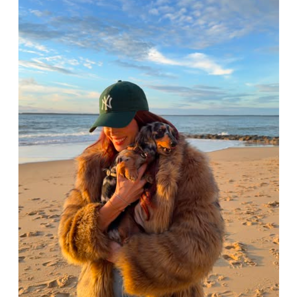 Iris Mittenaere au bassin d'Arcachon, le 1er janvier 2026 sur Instagram.