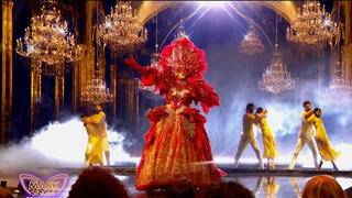 Mask Singer 9 : Fin de l'aventure pour la Vénitienne et la Chouette à un pas de la finale, l'une d'entre elles a vendu plus de 20 millions de disques dans le monde !