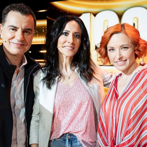 Exclusif - Fabienne Carat, Laurent Luyat, Natasha St-Pier lors de l'enregistrement de l'émission "100% logique" présentée par C. Feraud et qui sera diffusée le 11 octobre 2025 au Studio du Lendit à Saint-Denis, France, le 8 mars 2025. © Cyril Moreau/Bestimage