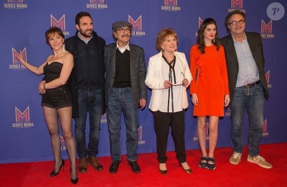 Anne-Elisabeth Blateau, David Mora, Gérard Hernandez, Marion Game, guest, Grégoire Bonnet lors du photocall de la cérémonie de clôture du  festival Series Mania 2019 à Lille le 30 mars 2019

© Stéphane Vansteenkiste / Bestimage