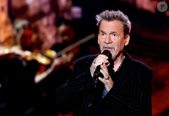 Florent Pagny lors surprises lors de l'enregistrement de l'émission "La chanson secrète N°14", consacrée à Lara Fabian à Paris le 10 Décembre 2025. 

Photo par Jacovides- Moreau / BESTIMAGE