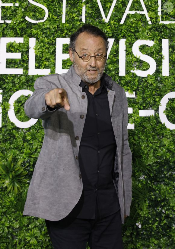Jean Reno - Photocall du film "All Those things we never said" lors du Festival de Televison de Monte Carlo le 21 juin 2022. © Denis Guignebourg/Bestimage (Denis Guignebourg / Bestimage).